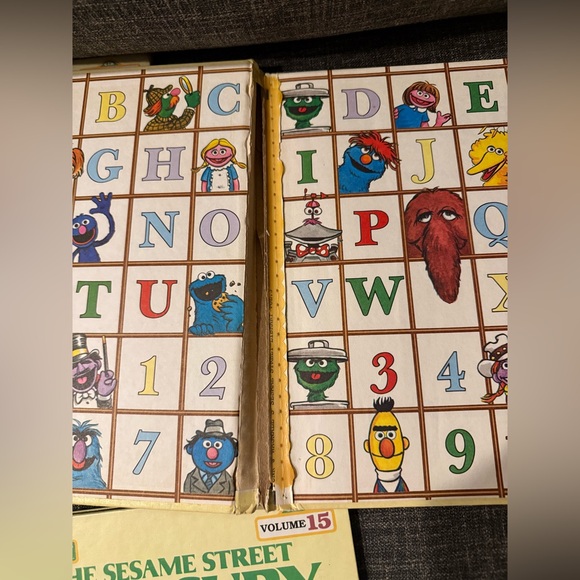Vintage Sesame Street treasury books 1 2 3 12 15 - Picture 4 of 6